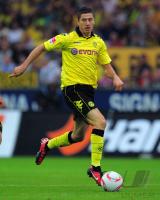 Fussball 1. Bundesliga  Saison 2010/2011: Borussia Dortmund, LEWANDOWSKI am Ball