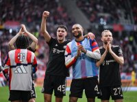 Fussball 1. Bundesliga  Saison  2025/2026  28. Spieltag SC Freiburg - FC Bayern Muenchen