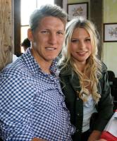 FUSSBALL 1. BUNDESLIGA: Bayern besucht das Oktoberfest