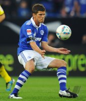 Fussball 1. Bundesliga, Supercup: FC Schalke 04, HUNTELAAR Einzelaktion