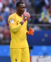 FUSSBALL WM 2018 Vorrunde Daenemark - Frankreich