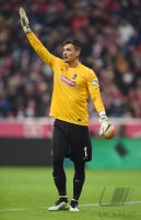 Fussball 1. Bundesliga Saison 14/15: Torwart Roman Buerki (SC Freiburg)