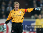 Fussball 1. Bundesliga: Bayern, KAHN zeigend