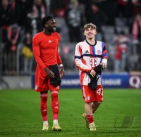 Fussball International CHL 25/26: 
FC Bayern Muenchen - Sporting Lissabon