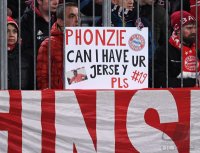 Fussball 1. Bundesliga Saison 19/20: FC Bayern Muenchen - SC Paderborn