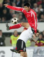 Fussball International: Deutschland - China, Zweikampf