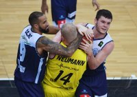 Basketball 2. Bundesliga  19/20: Tigers Tuebingen - Eisbaeren Bremerhaven