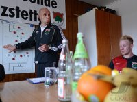 Fussball Beziksliga  2011/2012; Reportage beim SF Salzstetten, auf dem Weg zur Meisterschaft