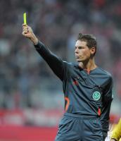 Fussball 1.Bundesliga 08/09   Schiedsrichter Michael Kempter