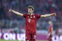 Fussball 1. Bundesliga Saison 21/22: FC Bayern Muenchen -  SC Freiburg