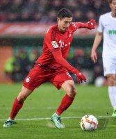 Fussball 1. Bundesliga 15/16: FC Augsburg - FC Bayern Muenchen