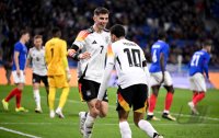 FUSSBALL INTERNATIONAL Testspiel: Frankreich - Deutschland