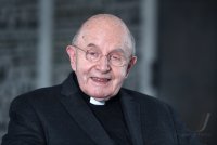 Erzbischof Karl-Josef Rauber wird Kardinal