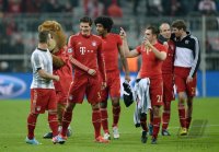 FUSSBALL INTERNATIONAL CHL VIERTELFINALE 12/13: JUBEL FC Bayern Muenchen