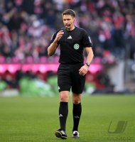 Fussball 1. Bundesliga 24/25: FC Bayern Muenchen - VfL Wolfsburg