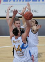 1. Basketball Bundesliga 2010/2011: Walter Tigers Tuebingen  - Giants Duesseldorf