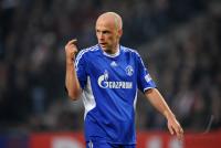 FUSSBALL 1. BUNDESLIGA: Schalke, ERNST