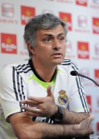 FUSSBALL International  COPA DEL REY  10/11:  Trainer Jose Mourinho (Real Madrid)