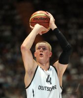Basketball Nationalmannschaft 2011/2012 : Robin Benzing (Deutschland)
