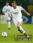 Fussball UCL: Madrid, ZIDANE Einzelaktion
