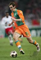 Fussball 1. Bundesliga: Bremen, KLOSE Einzelaktion am Ball