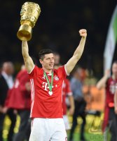 Fussball DFB Pokalendspiel 15/16: FC Bayern Muenchen - Borussia Dortmund