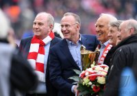 Fussball  1.Bundesliga   Saison 17/18: FC Bayern Muenchen - Hamburger SV