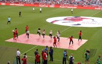 Fussball International Audi Cup 2013: Halbzeitshow, Audi Freestyler