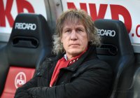 Fussball 1. Bundesliga 13/14: Trainer Gertjan Verbeek (1. FC Nuernberg)