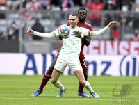 Fussball 1. Bundesliga Saison 21/22: FC Bayern Muenchen - SpVgg Greuther Fuerth
