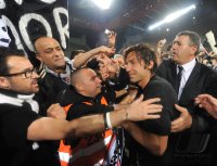 FUSSBALL International SERIE A 2011/2012:  Cagliari Calcio - Juventus Turin