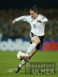 FUSSBALL Frauennationalmannschaft Deutschland  -  Portugal   Prinz (GER) am Ball