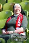 Nonne als Bayernfan