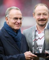 Fussball 1. Bundesliga Saison 17/18: FC Bayern Muenchen - 1. FSV Mainz 05