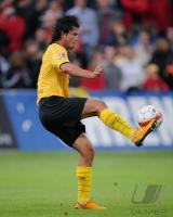 Fussball Borussia Dortmund: VALDEZ  am Ball
