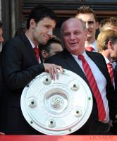 Fussball: FC Bayern feiert zum Saisonabschluss auf dem Marienplatz