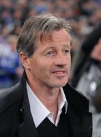 Fussball 1. Bundesliga  Saison 2010/2011:  Trainer Jens Keller (VfB Stuttgart)