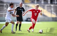 Fussball Regionalliga Bayern 26/27 FC Bayern Muenchen II - 1. FC Schweinfurt 1905
