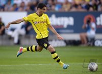 FUSSBALL 1. Bundesliga 13/14: Henrikh Mkhitaryan (Borussia Dortmund) verletzt