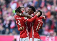 Fussball 1. Bundesliga Saison 2016/2017: FC Bayern Muenchen - Hamburger SV