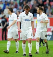 Fussball: 1. Bundesliga Saison 2010/2011: Leverkusen - St. Pauli