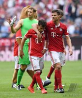 Fussball 1. Bundesliga Saison 16/17: FC Bayern Muenchen - 1. FC Koeln