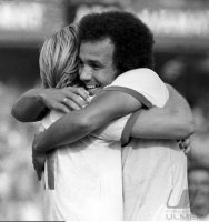 Fussball 1. Bundesliga, Saison 1974/1975, 1. Spieltag: Offenbach - Bayern 6:0