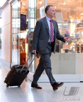 FUSSBALL INTERNATIONAL  CHL Halbfinale 11/12:  Vorstandsvorsitzender Karl Heinz Rummenigge (FC Bayern Muenchen)