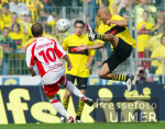 FUSSBALL 1. Bundesliga: Koeln - BVB, Zweikampf