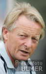 Fussball 2. Bundesliga KSC, KOESTNER Trainer
