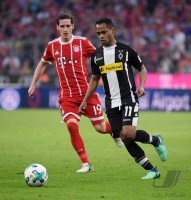 Fussball  1.Bundesliga   Saison 17/18: FC Bayern Muenchen - Borussia Moenchengladbach