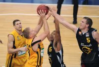 Basketball 1. Bundesliga 13/14:  Walter Tigers Tuebingen - Rasta Vechta
