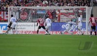 Fussball 1. Bundesliga  Saison 2010/2011:  1. FC Nuernberg - FC Schalke 04