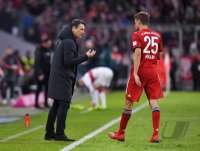 Fussball 1. Bundesliga Saison 18/19: FC Bayern Muenchen - VfB Stuttgart